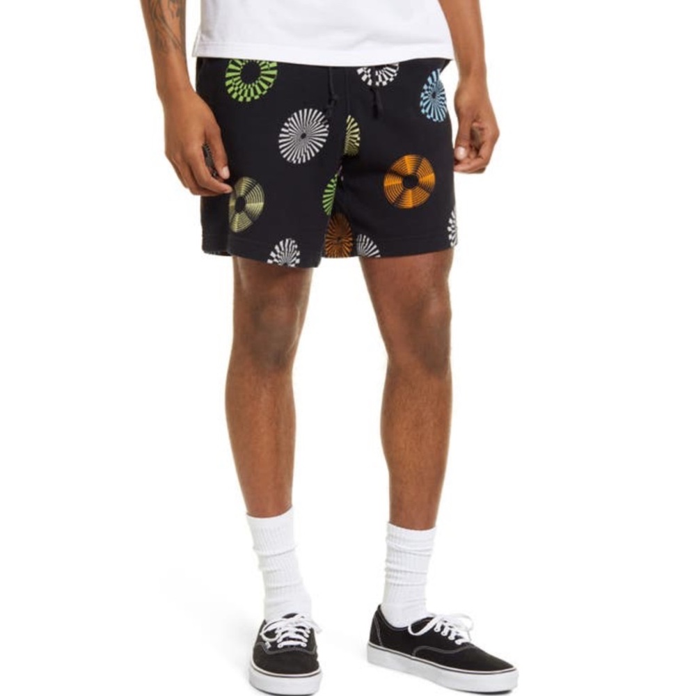 Rainbow 🌈 medallion print French terry drawstring shorts pockets 2XL NEW NWT